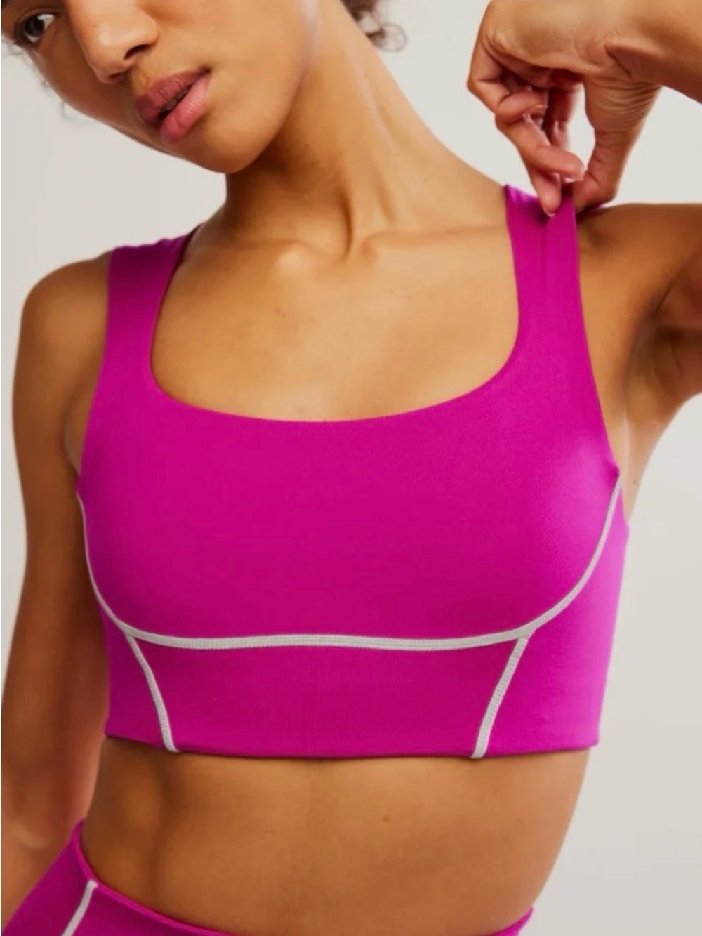 NWOT Free People Movement You’re a Peach Sports Bra in berry blitz- S